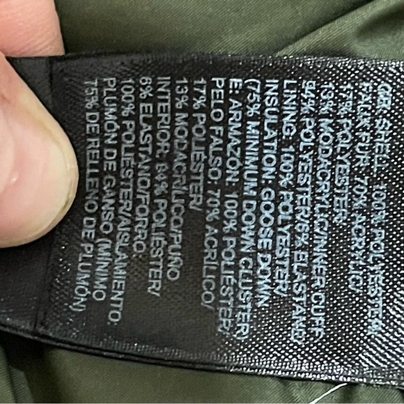 The North Face Arctic Parka in Dark Green - Picture 11 of 13